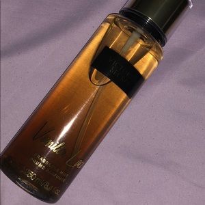 victoria’s secret vanilla lace body mist